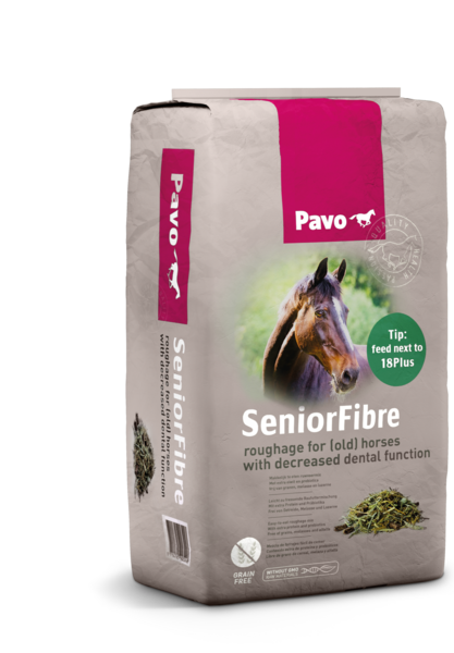 Pavo SeniorFibre 12 kg - Drobna niemelasowana sieczka bez lucerny dla koni z problemami stomatologicznymi