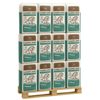 Zestaw worków z sianokiszonką Leader's Spirit Energy na palecie